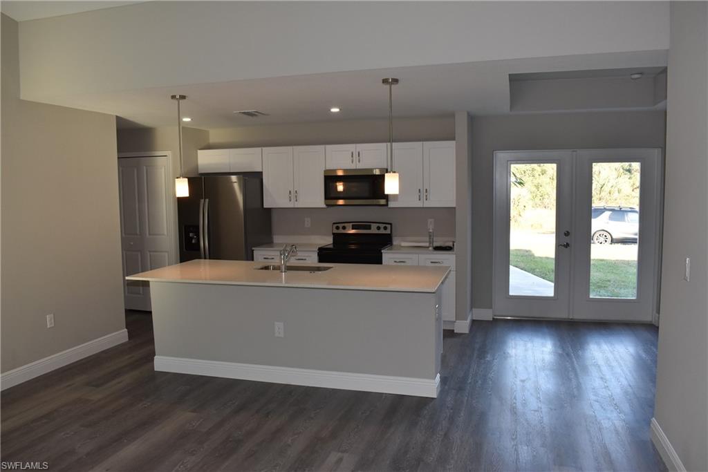 NORTH PORT - Residential Lease