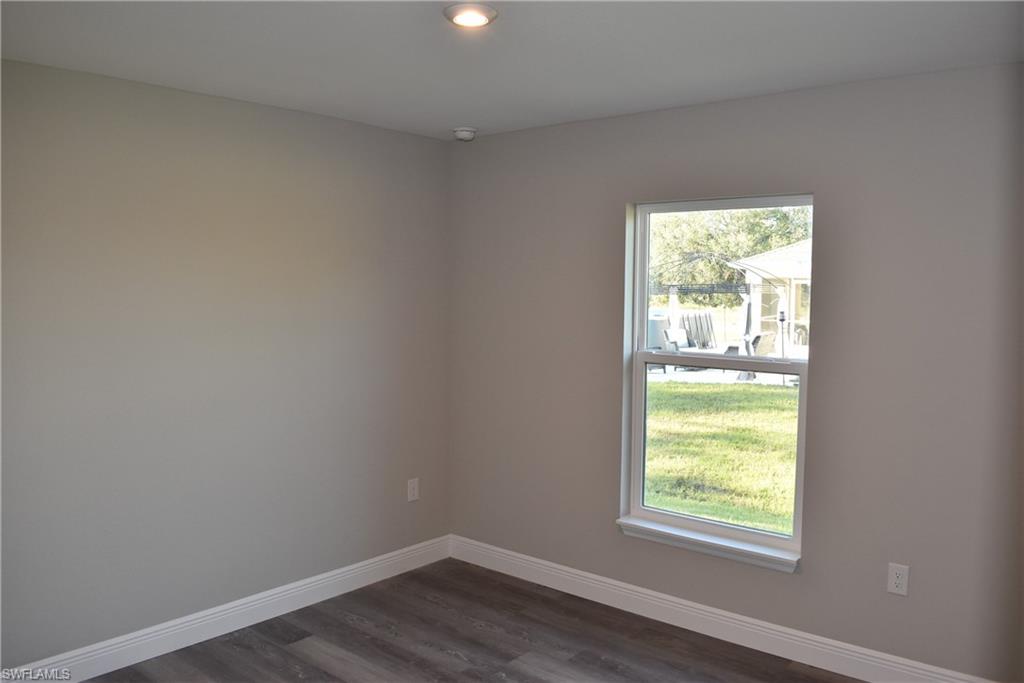 NORTH PORT - Residential Lease