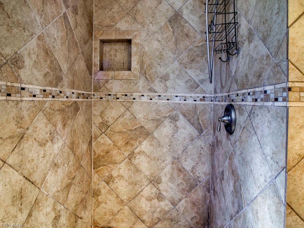 WHISKEY CREEK ESTATES - Residential