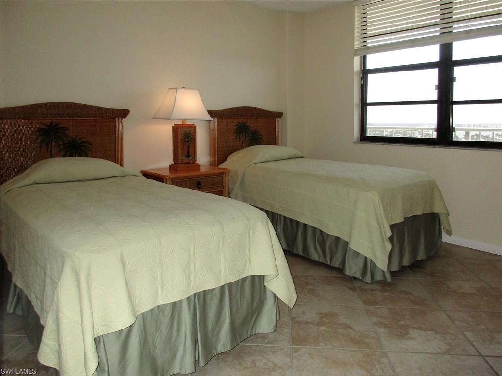 SOUTH SEAS - Residential