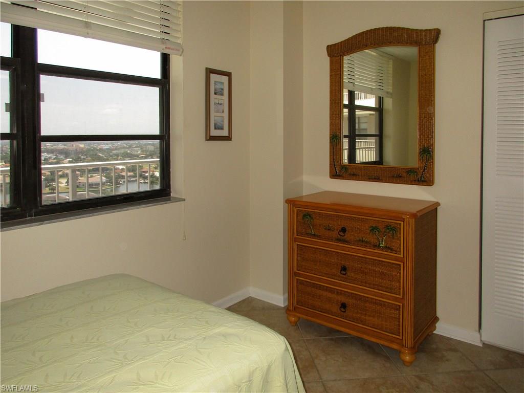 SOUTH SEAS - Residential