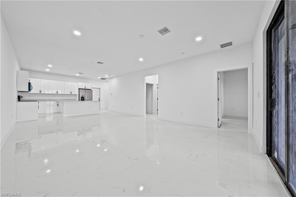 LEHIGH ACRES - Residential Income
