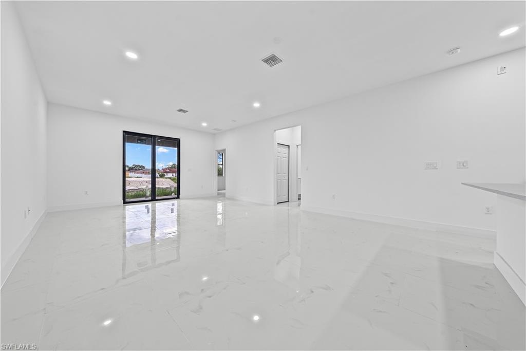 LEHIGH ACRES - Residential Income