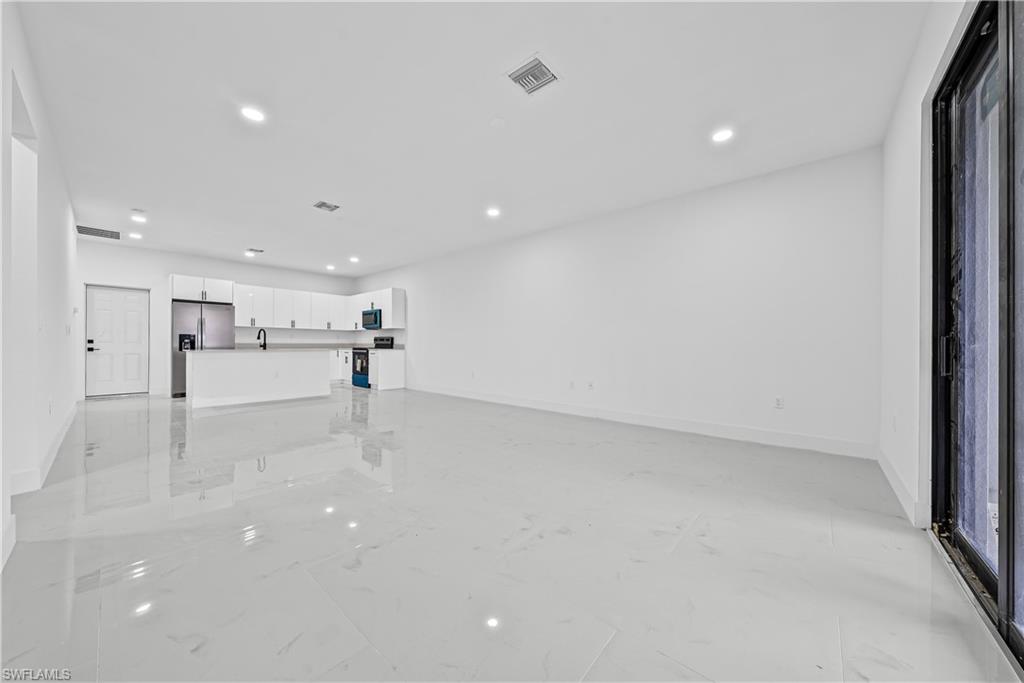 LEHIGH ACRES - Residential Income