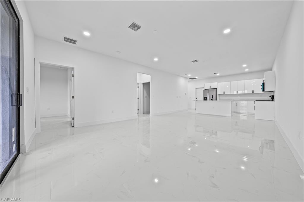 LEHIGH ACRES - Residential Income