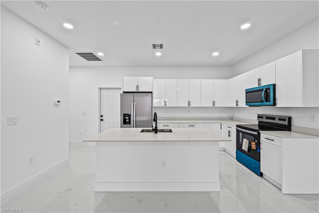 LEHIGH ACRES - Residential Income