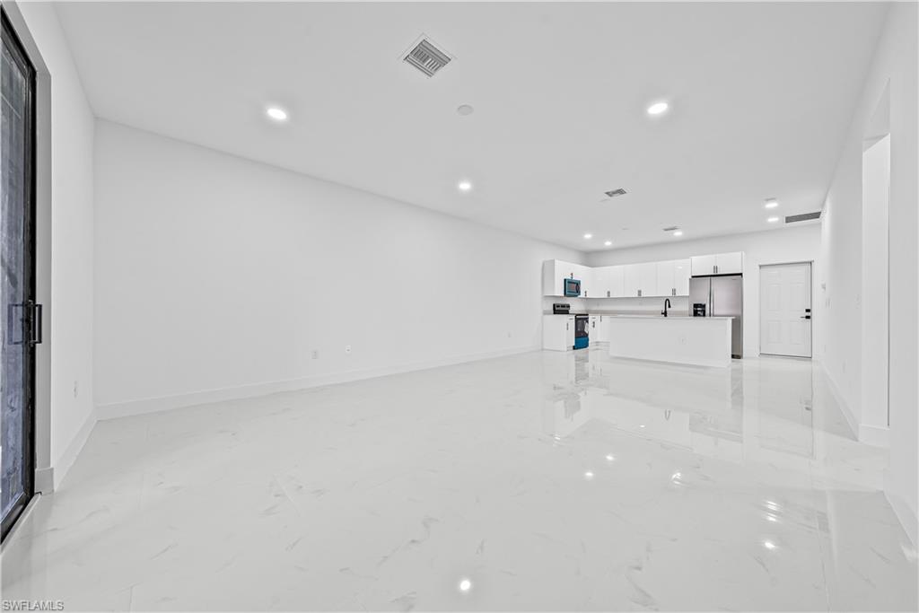 LEHIGH ACRES - Residential Income