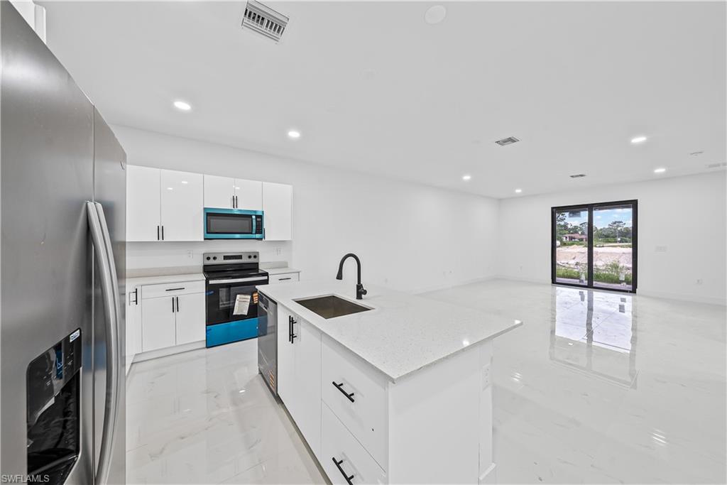 LEHIGH ACRES - Residential Income
