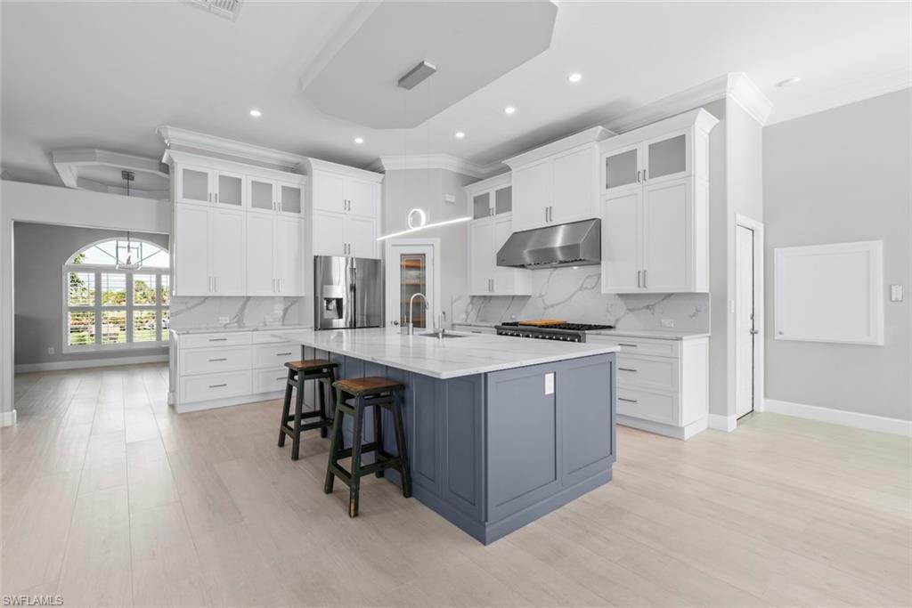 BEACHVIEW COUNTRY CLUB ESTATES - Residential