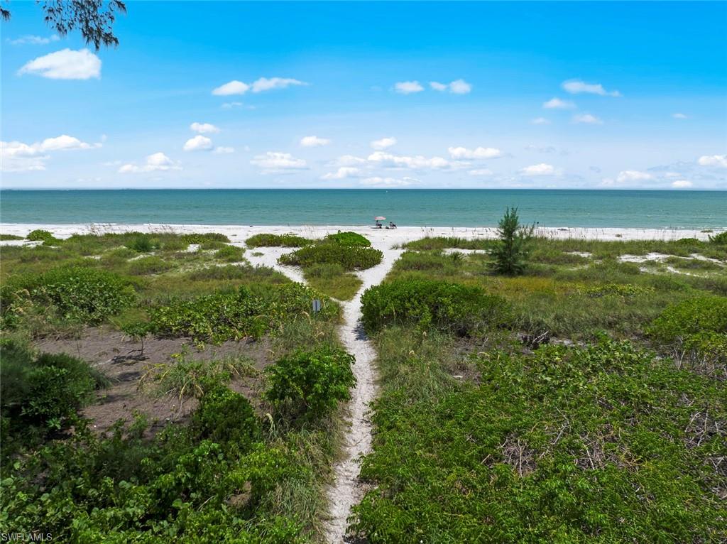 BEACHVIEW COUNTRY CLUB ESTATES - Residential