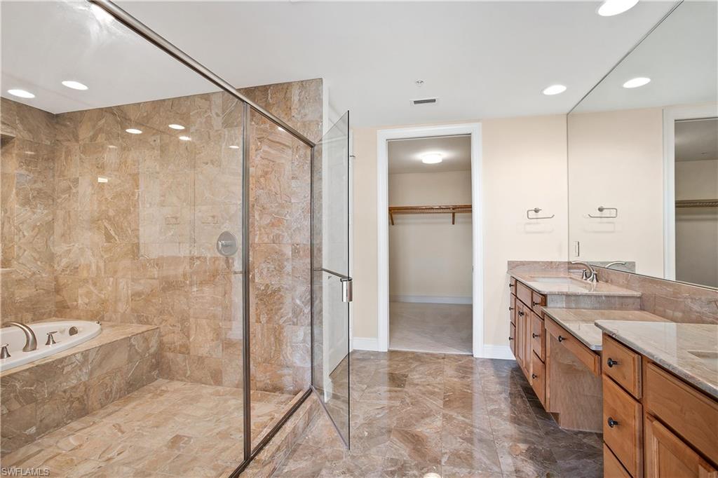 GRANDE PHOENICIAN - Residential