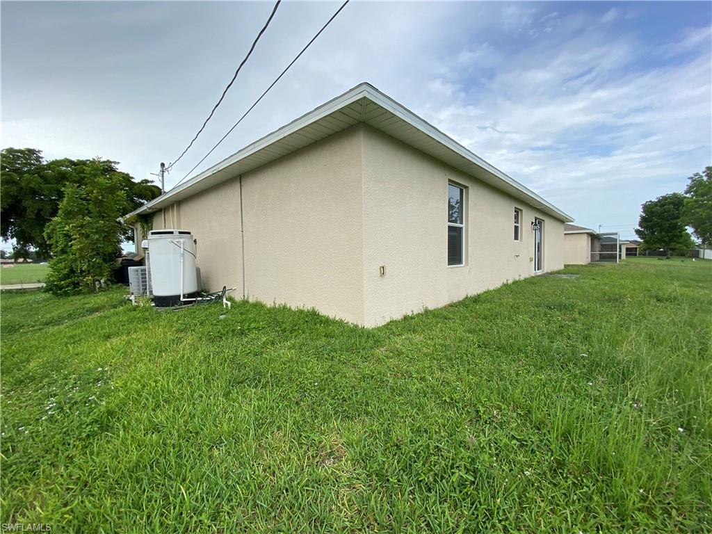 CAPE CORAL - Residential Lease