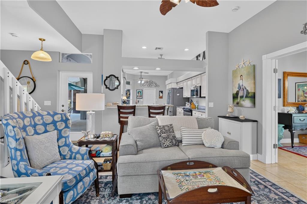 GATOR CIRCLE - Residential