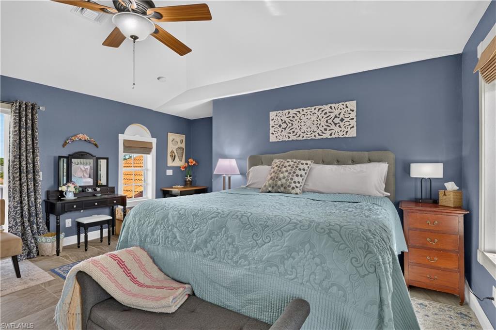 GATOR CIRCLE - Residential