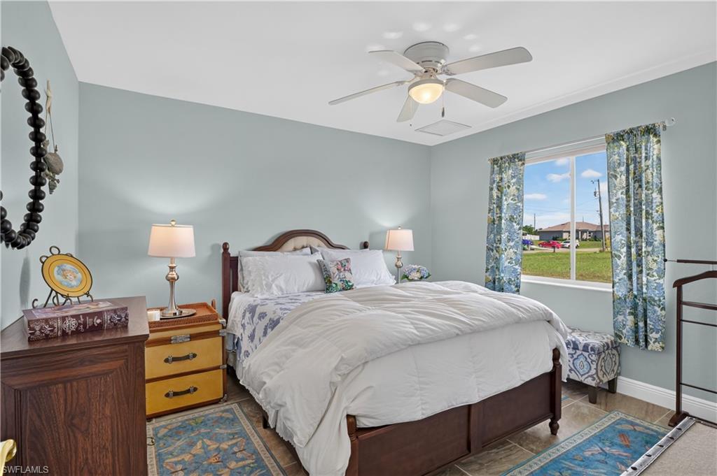 GATOR CIRCLE - Residential