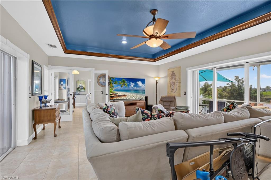 GATOR CIRCLE - Residential