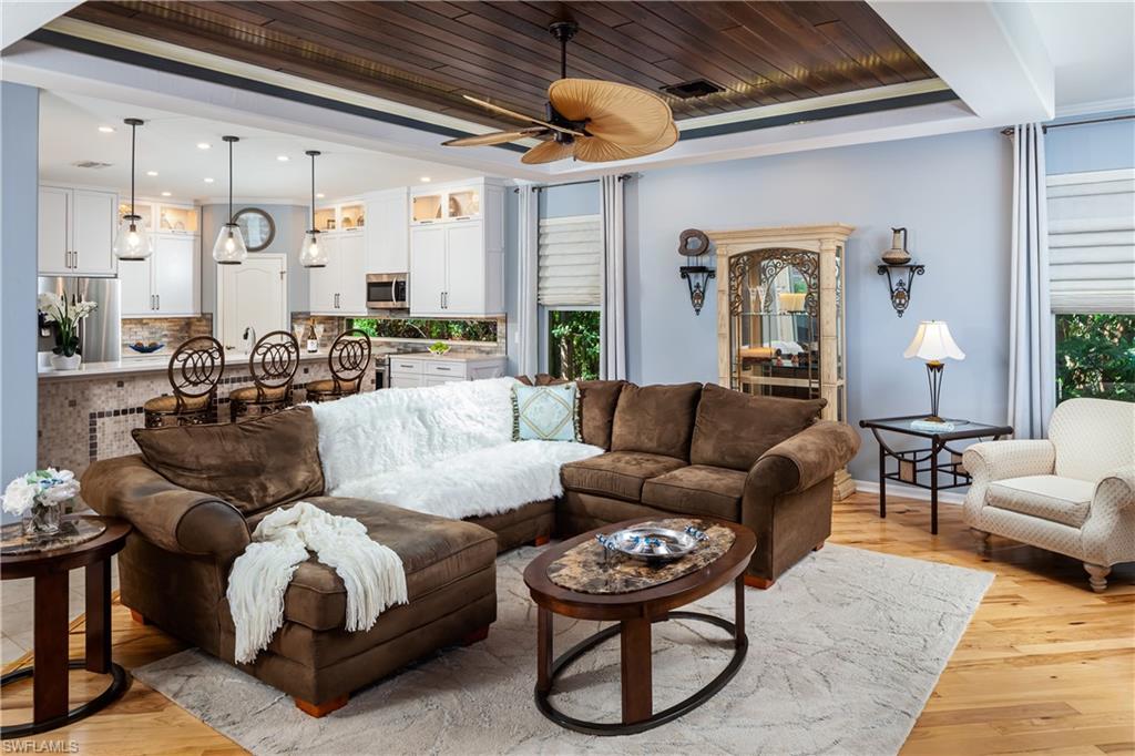 SPANISH WELLS - Residential