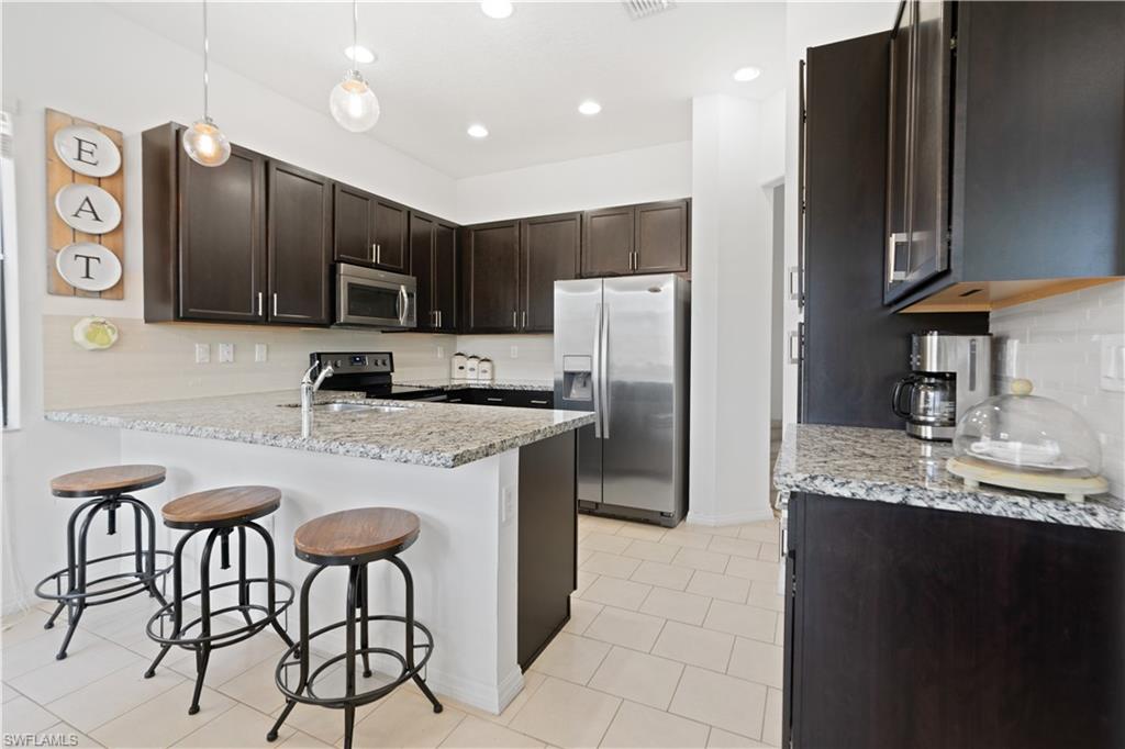 COQUINA AT MAPLE RIDGE - Residential