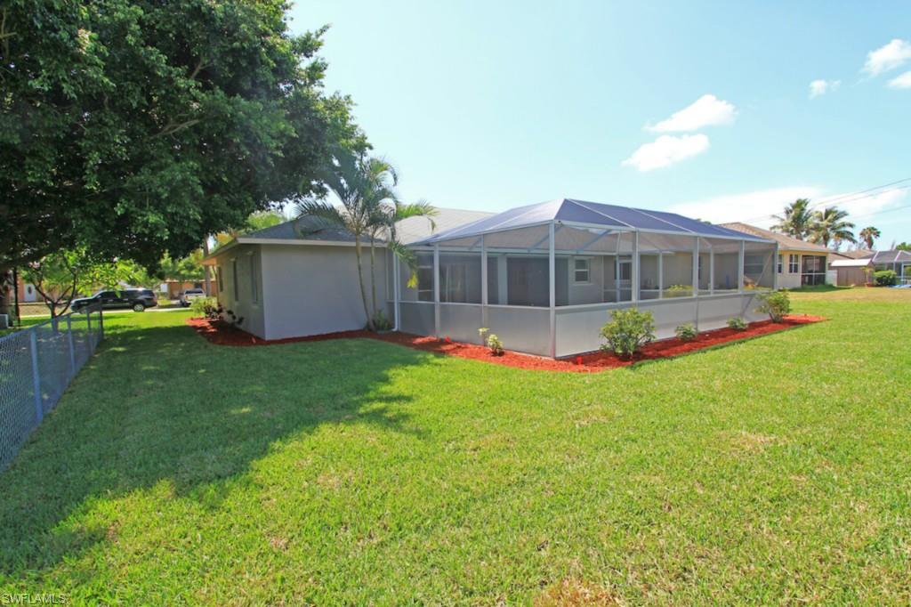 CAPE CORAL - Residential
