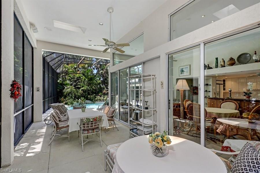 MOORINGS - Residential
