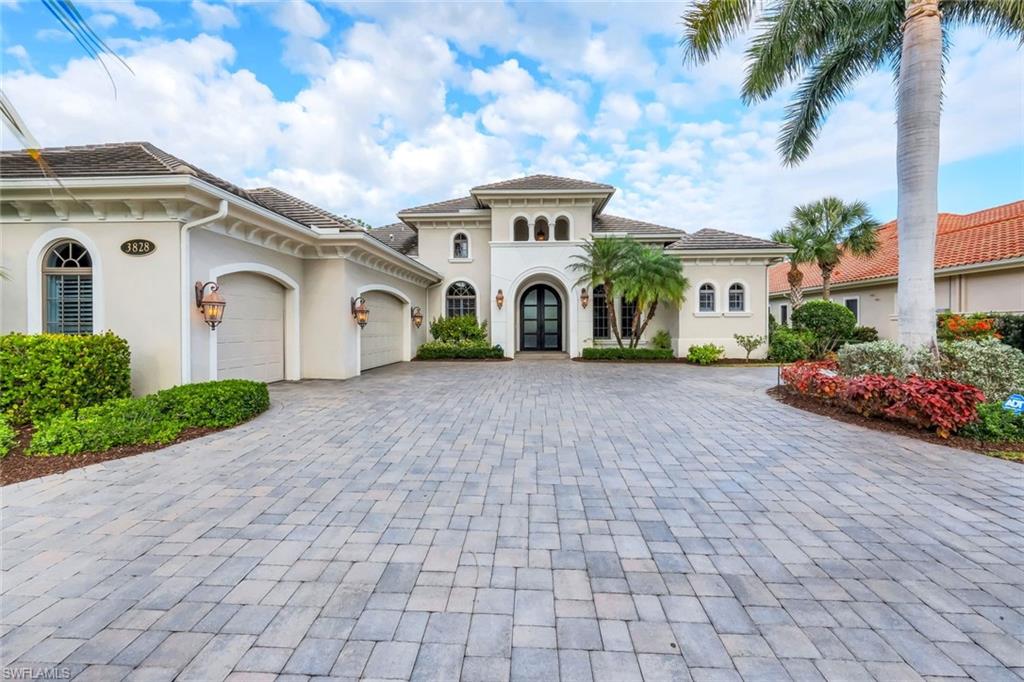 ISLA DEL SOL - Residential