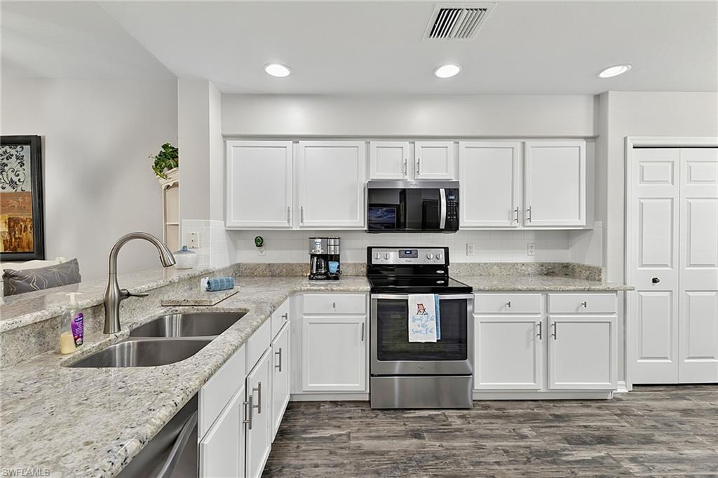 SOUTHMONT COVE - Residential