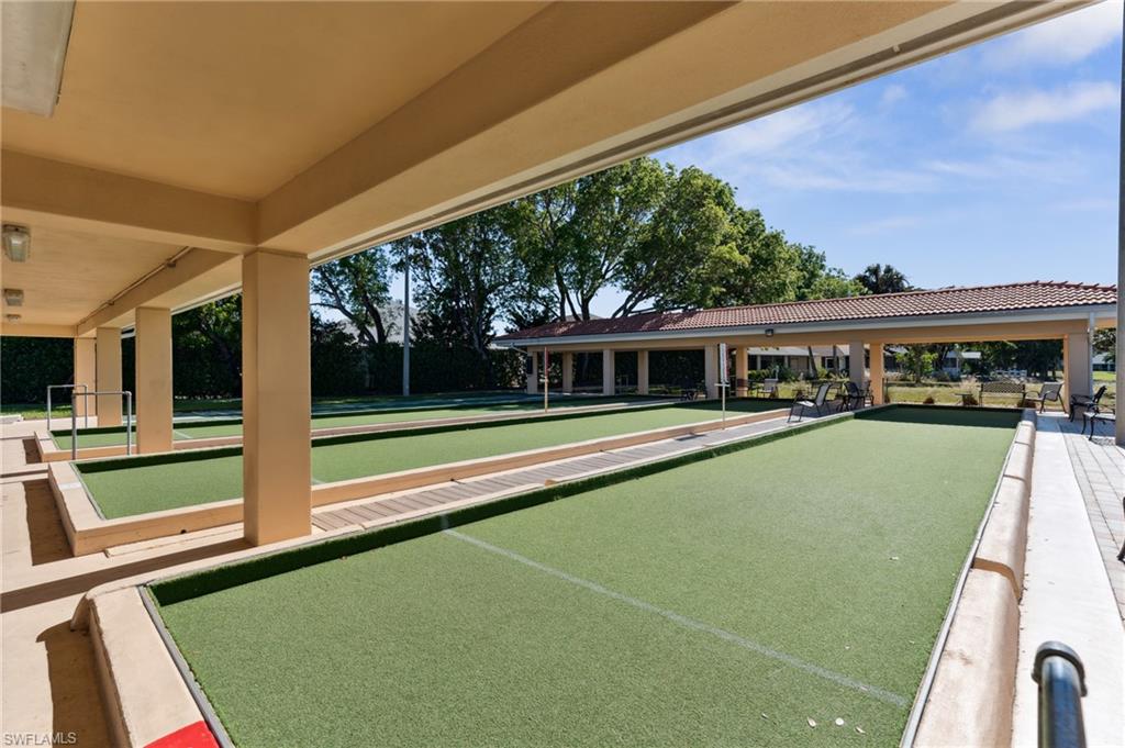 GARDENS AT BERMUDA LINKS - Residential