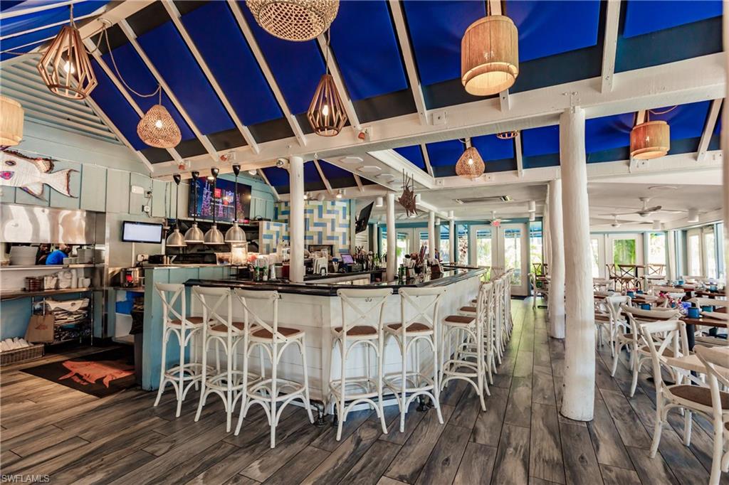PARK SHORE RESORT - Residential