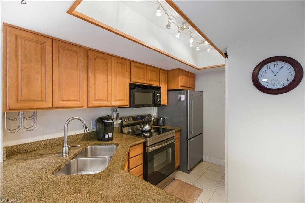 PARK SHORE RESORT - Residential
