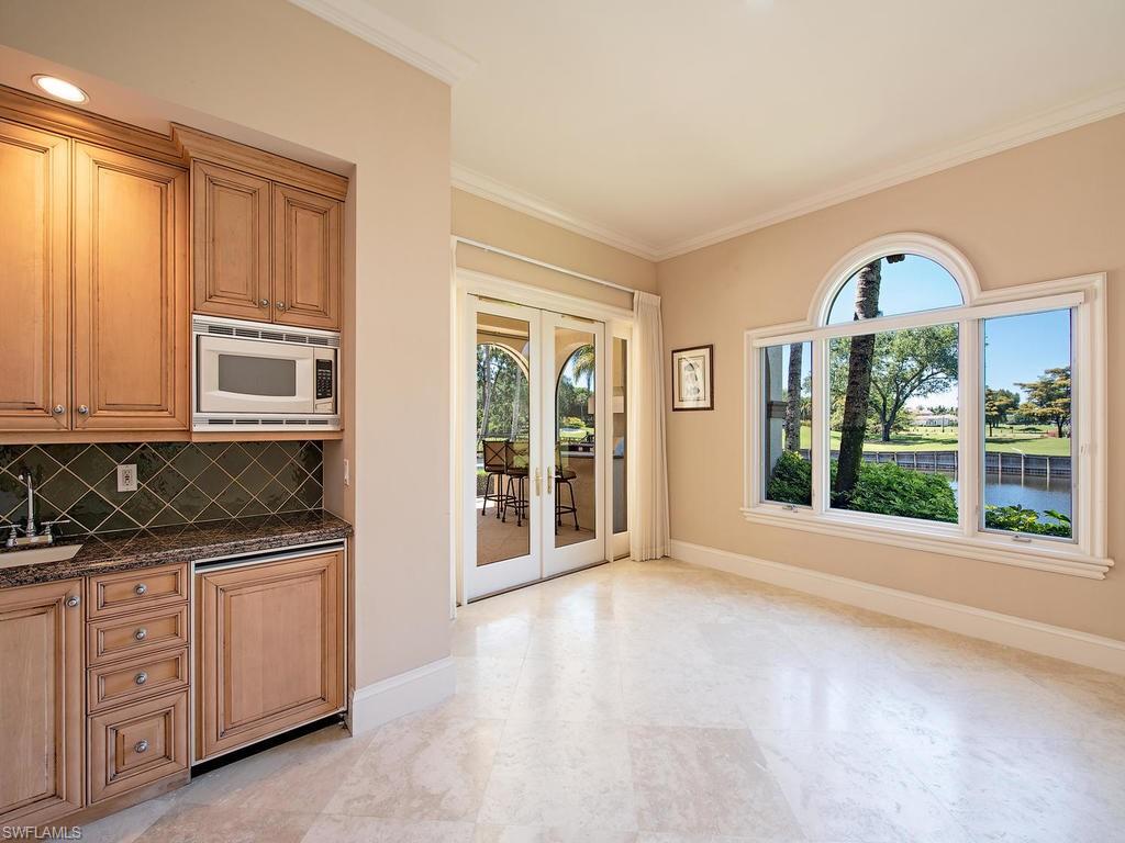 ESTATES AT BAY COLONY GOLF CLUB - Residential