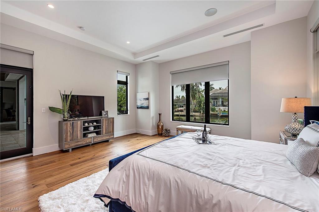 ROYAL HARBOR - Residential