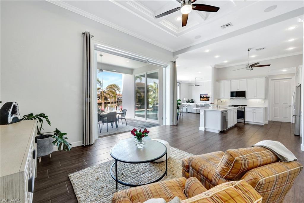 MARCO ISLAND - Residential