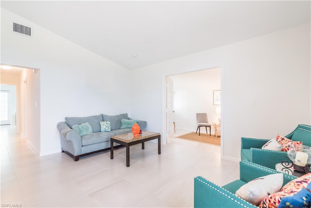 LAKE PARK - Residential
