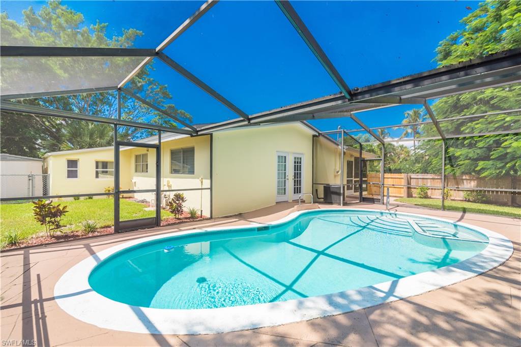 LAKE PARK - Residential