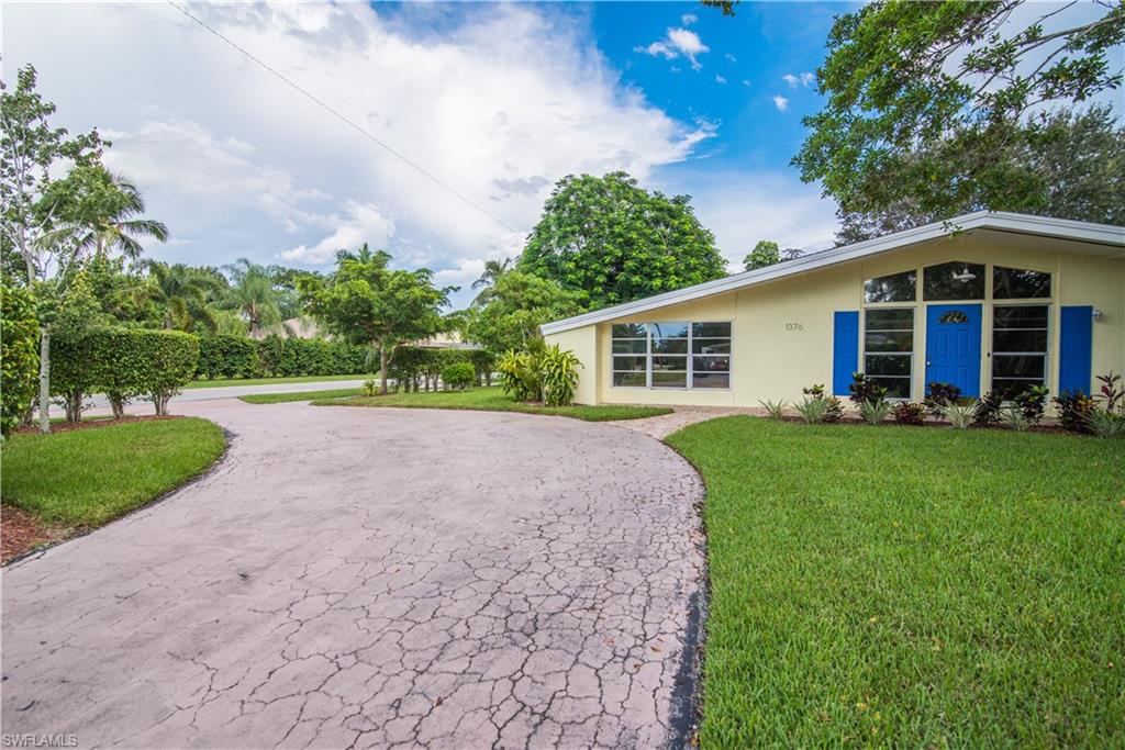 LAKE PARK - Residential