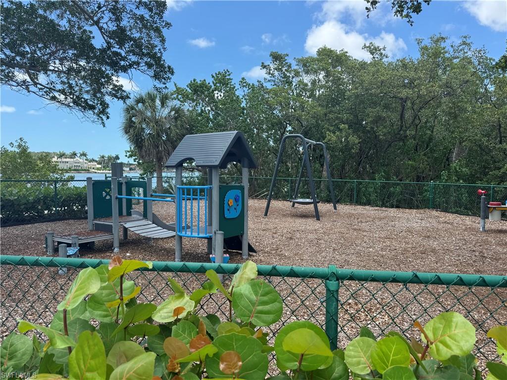 BAYVIEW - Residential Income