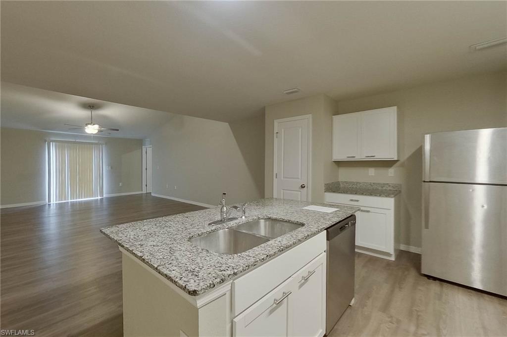VISTANNA VILLAS - Residential Lease