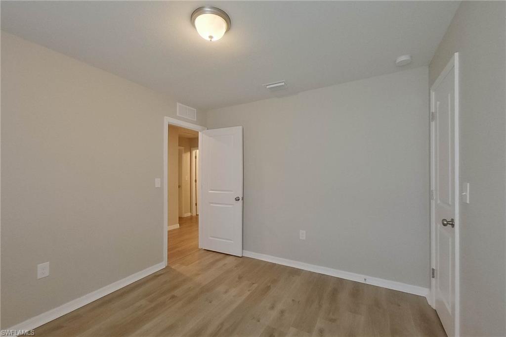 VISTANNA VILLAS - Residential Lease