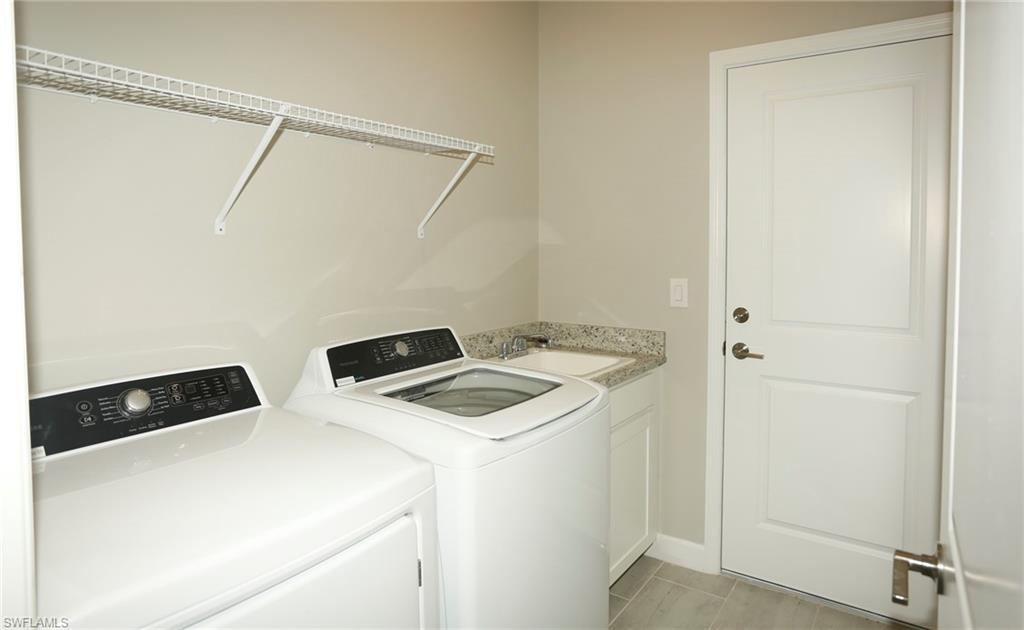 TIMBER CREEK - Residential Lease