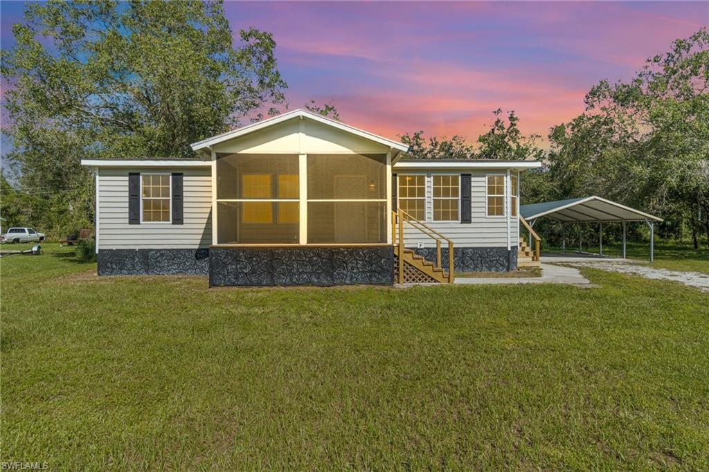 LAKE SUZY - Residential