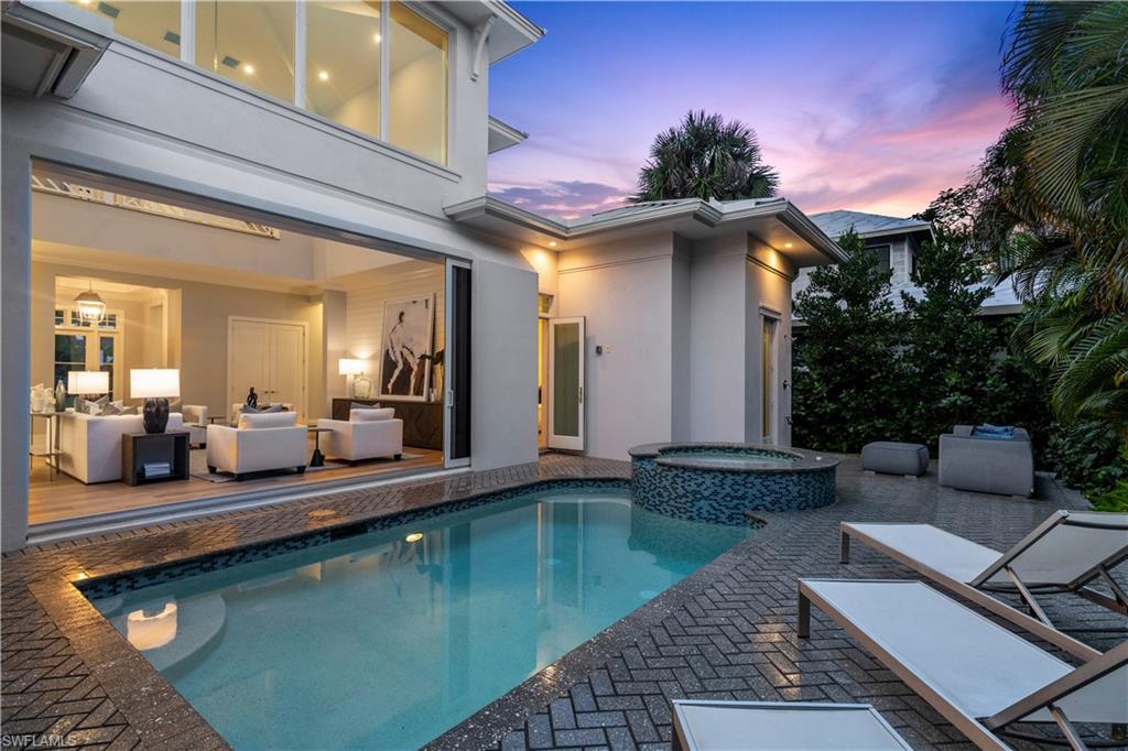 OLDE NAPLES - Residential