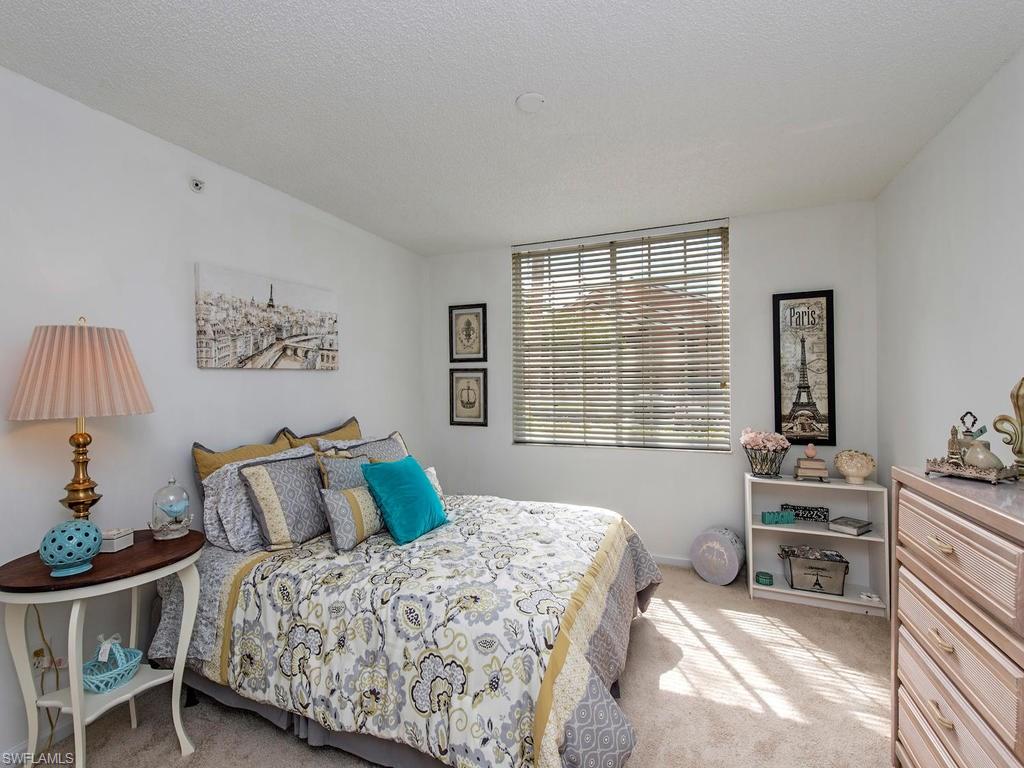 THE ENCLAVE AT NAPLES - Residential