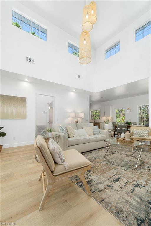 SAN CARLOS ESTATES - Residential
