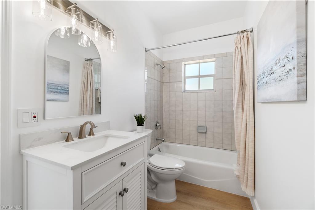 SAN CARLOS ESTATES - Residential