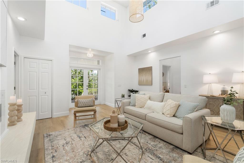 SAN CARLOS ESTATES - Residential