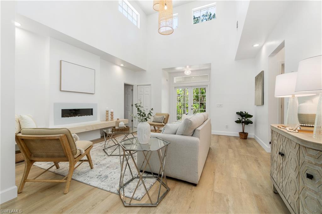 SAN CARLOS ESTATES - Residential