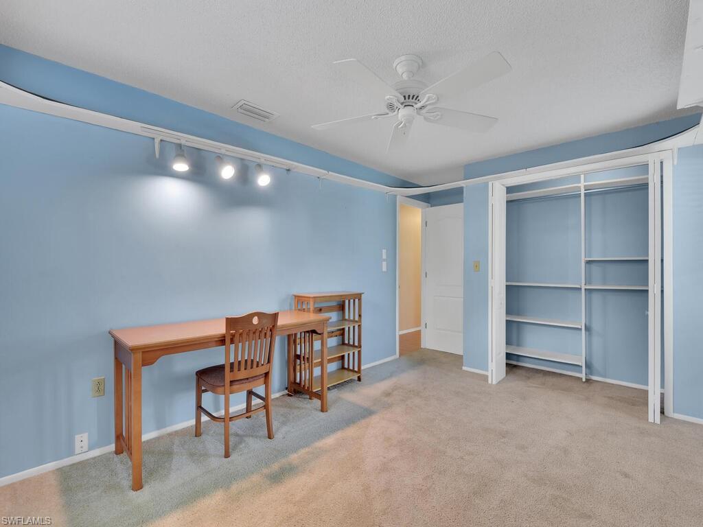 NAPLES PARK - Residential