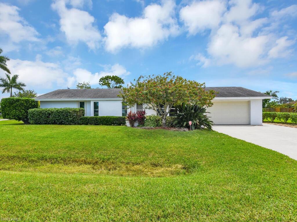 NAPLES PARK - Residential