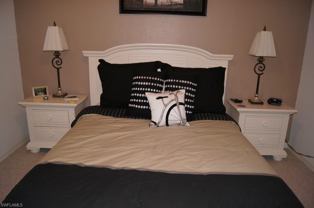 CALUSA PALMS - Residential