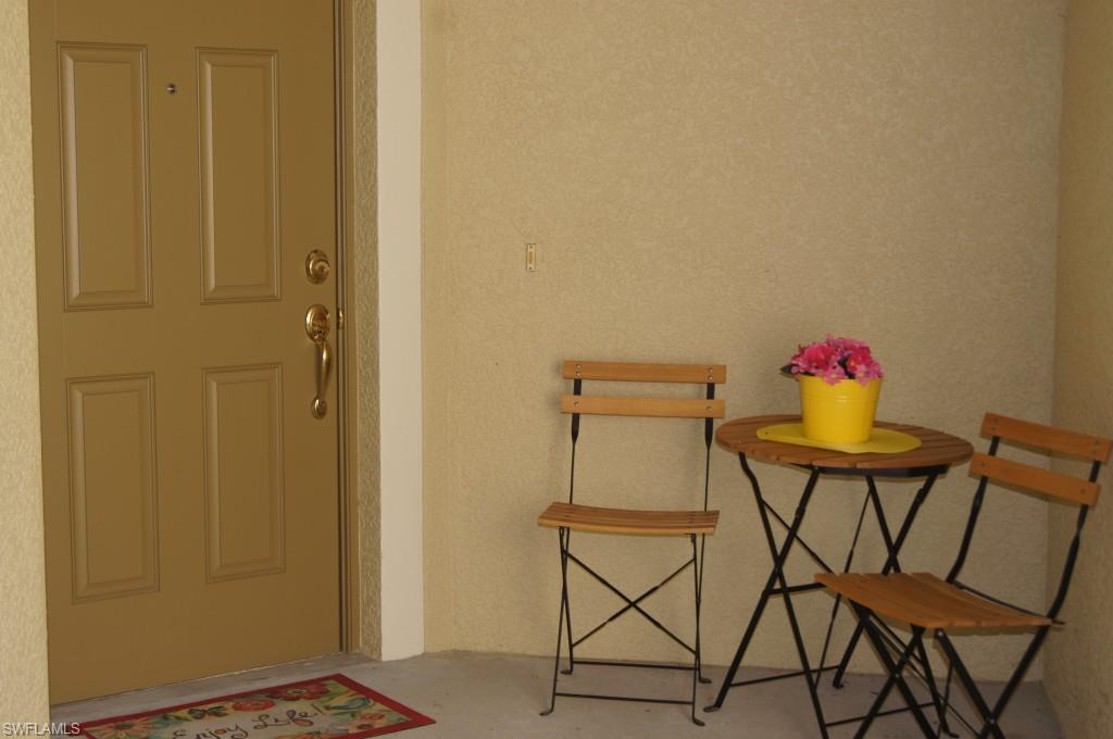 CALUSA PALMS - Residential